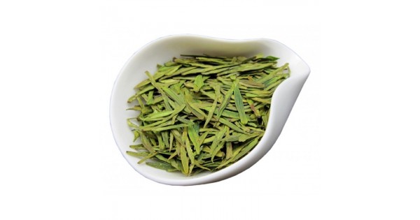 Chá bom longjing orgânico do dragão com aparência e sabor distintivo