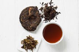 O chá fraco antioxidante do plutônio Erh secado e rolado para a ajuda reduz o esforço
