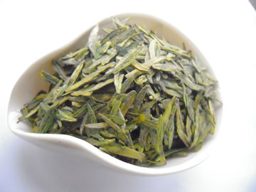 China Material fresco da folha de chá do chá verde do dragonwell de ching do pulmão da forma curvada fornecedor